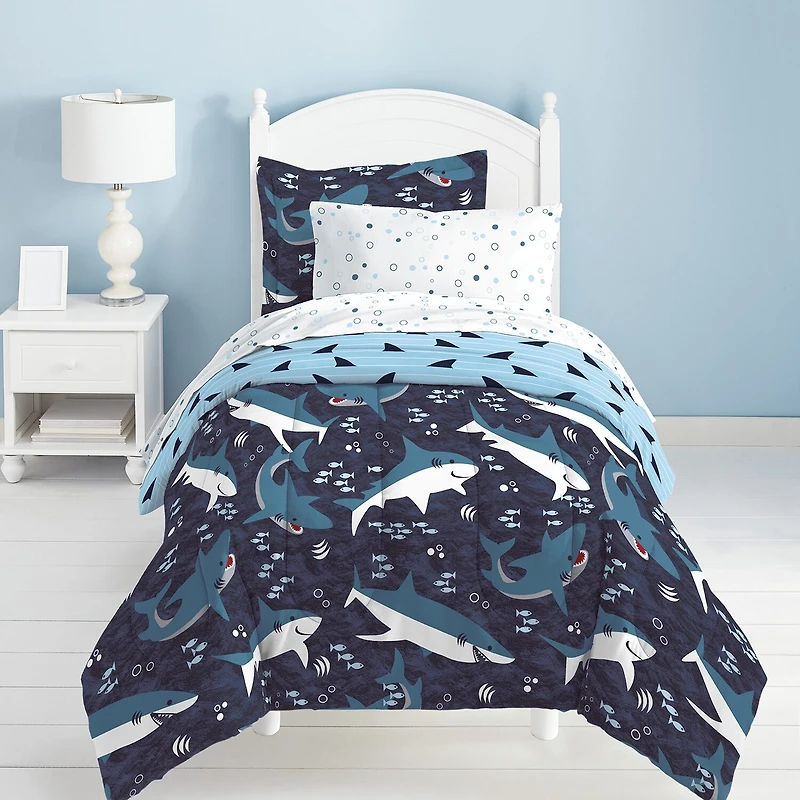 Dream Factory Sharks 5-pc. Complete Bedding Set with Sheets