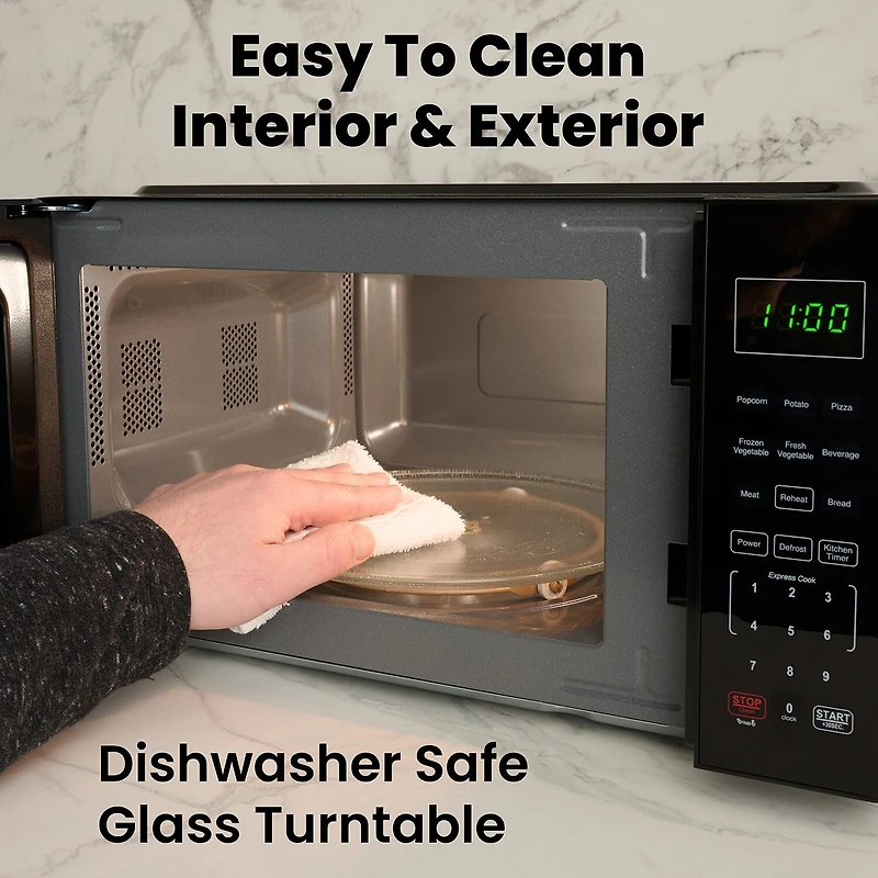 Farberware 0.7 Cu. Ft. 700-Watt Compact Counter Microwave Oven