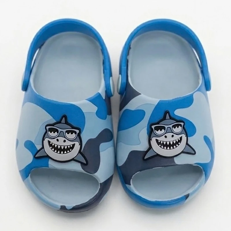 Ground Up Shark Camo Toddler Boys Round Clogs
