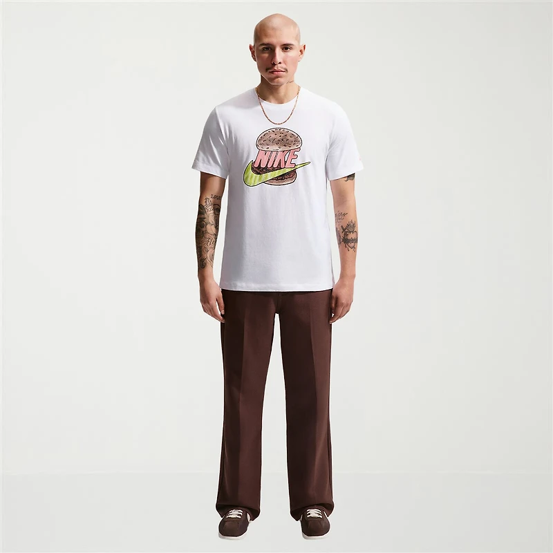 Nike Mens Crew Neck Short Sleeve Classic Fit Graphic T-Shirt