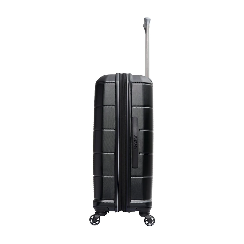 American Tourister Stratum 2.0 24 Inch Hardside Expandable Checked Spinner Luggage
