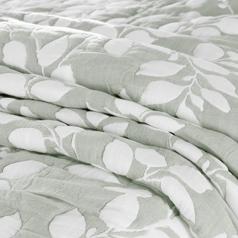 Awesome Home™ Leaves Jacquard 3-pc. Reversible Quilt Set