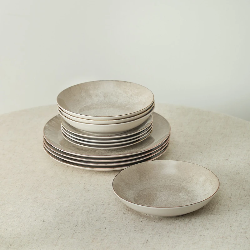 Christian Siriano New York Onyx 12-pc. Porcelain Dinnerware Set