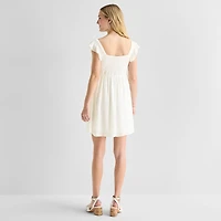 Secret Charm Womens Juniors Sweetheart Neck Short Sleeve Babydoll Dress