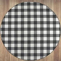 Covington Home Martinique Gingham Plaid 7'10" X Indoor Outdoor Round Area Rug