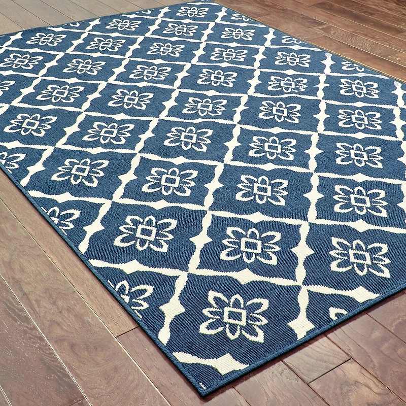 Covington Home Marquesas Floral Diamond Indoor Outdoor Rectangular Area Rug