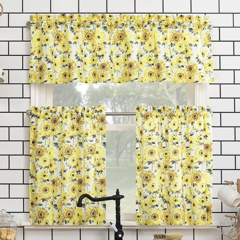 No 918 Sunny 2-pc. Rod Pocket Window Tier