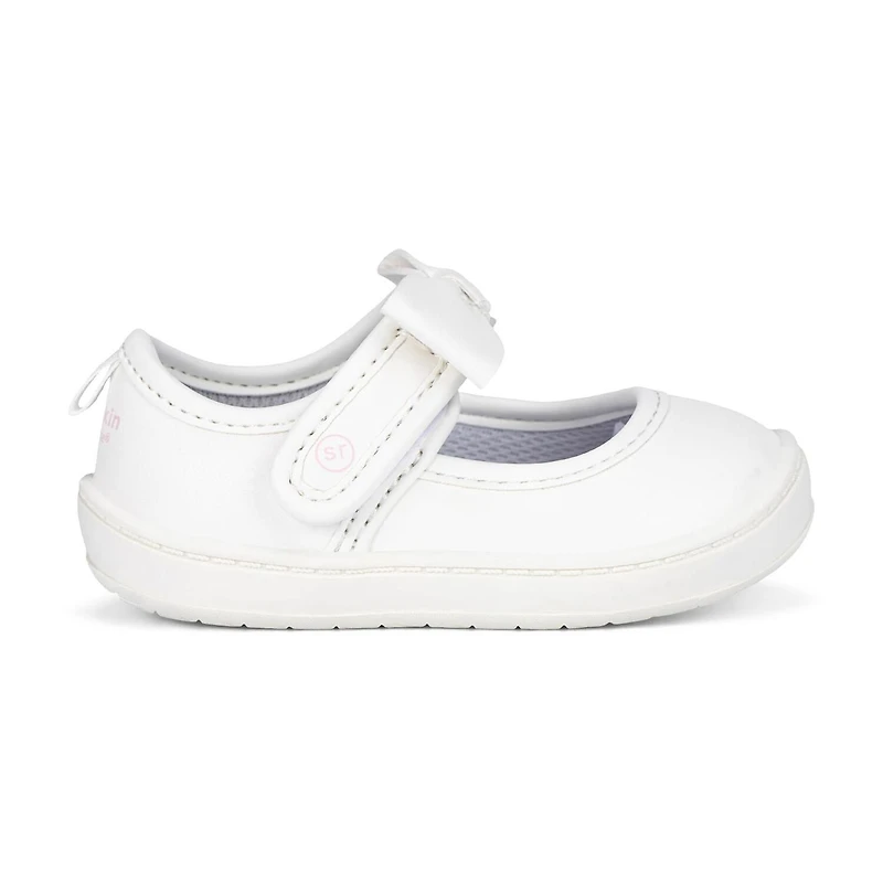 stride rite® Munchkin Cecily Girls Round Closed Toe Slip-On Shoe