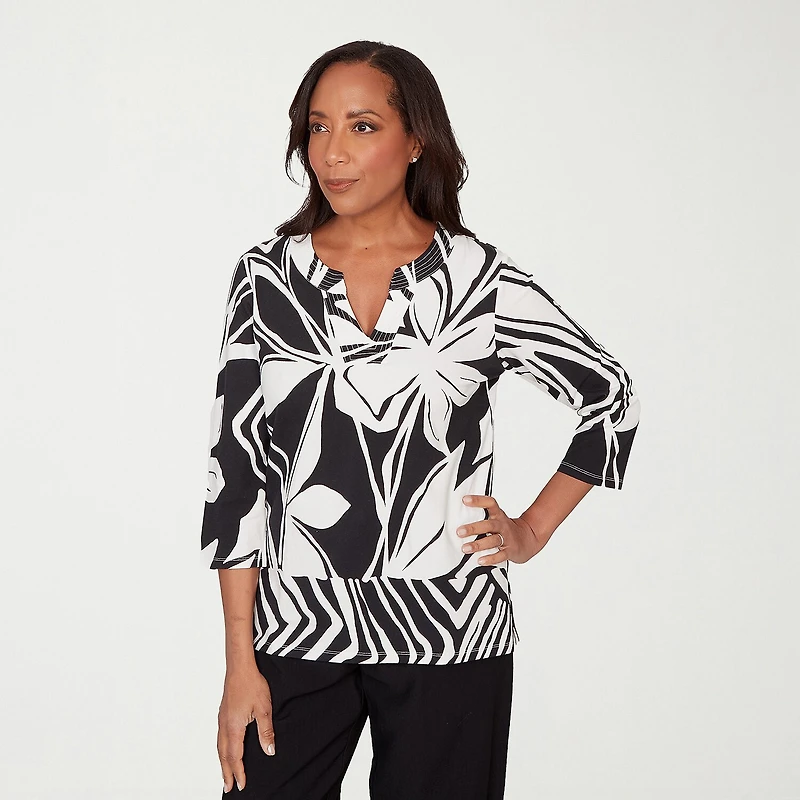 Alfred Dunner Crowd Pleaser Womens V Neck 3/4 Sleeve T-Shirt