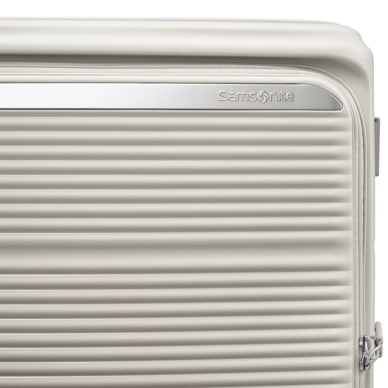 Samsonite Paralux Large 30 Inch Hardside Checked Spinner Luggage