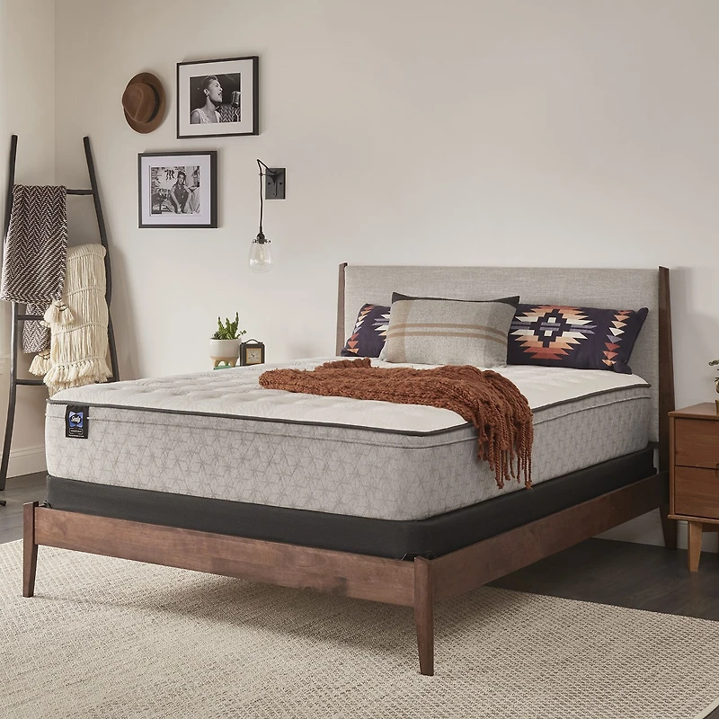 Sealy Masterbrand Essentials Myrtle 12" Medium Euro Top - Mattress Only