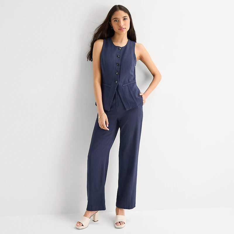 by&by Womens Juniors Crew Neck Sleeveless Vest