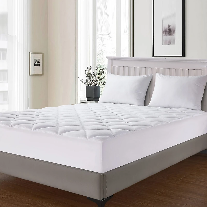 Claritin High Performance Allergen Barrier Mattress Pad