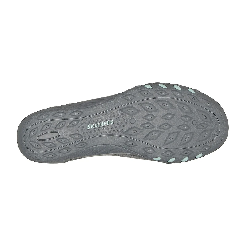 Skechers Breathe-Easy Feeling Sweet Womens Almond Closed Toe Slip-On Shoe