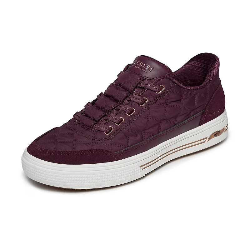 Skechers Hands Free Slip-Ins Arch Fit Arcade Cozy Cuddle Steps Womens Sneakers