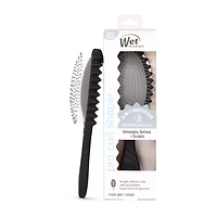 The Wet Brush Pro Curl Shaper Brush