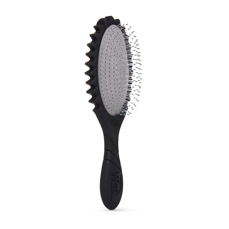 The Wet Brush Pro Curl Shaper Brush
