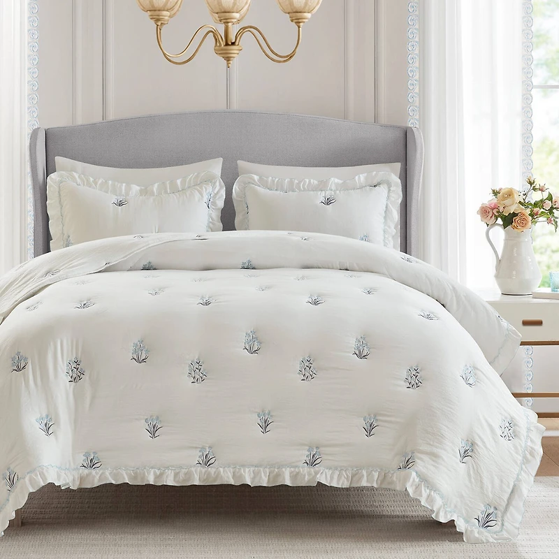 Intelligent Design Arya Floral Embroidered Ruffle Easy Care Quilt Set
