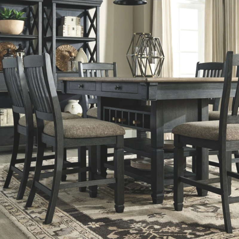Signature Design by Ashley® Hilton Counter Height Dining Room Table