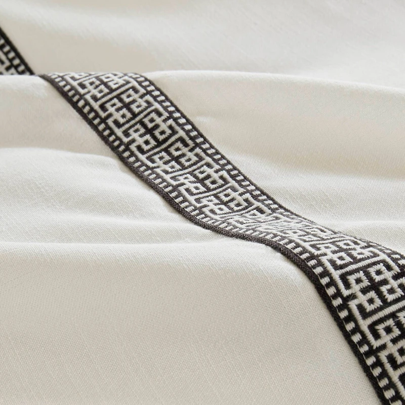Madison Park Signature Jarvis Embroidery 8-pc Oversized Comforter Set