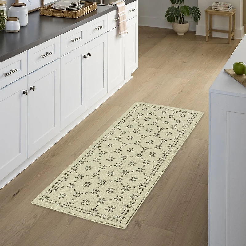 Maples Star Gray Indoor Rectangular Runner