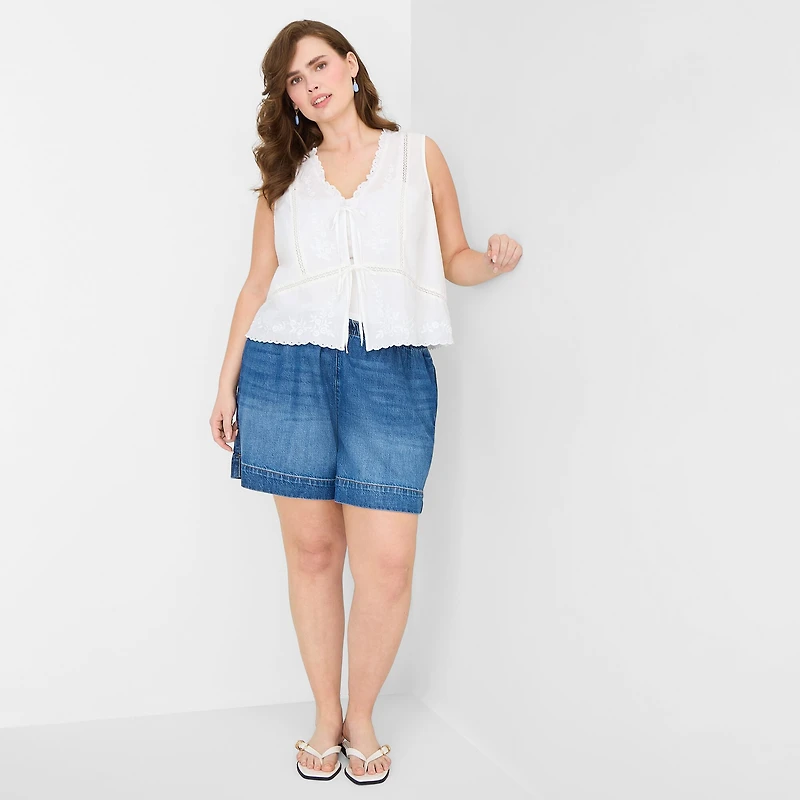 a.n.a Womens Plus V Neck Sleeveless Embroidered Vest