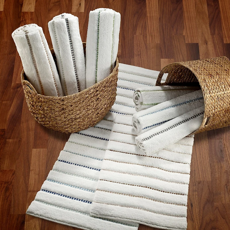 IZOD Sandbar Bath Rug