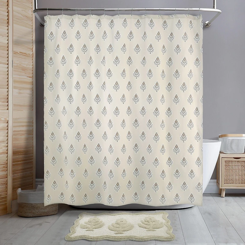 IZOD Henley Tufted With Non-Slip Latex Back Bath Rug