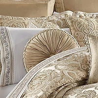 Queen Street Sandy Tufted Round Throw Pillow
