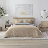 Vellux Snuggle Midweight Reversible Comforter Set