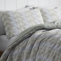 Martex Expression Yuma Midweight Down Alternative Comforter Set