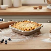 BergHOFF Balance Square Non-Stick 8.5" Cake Pan