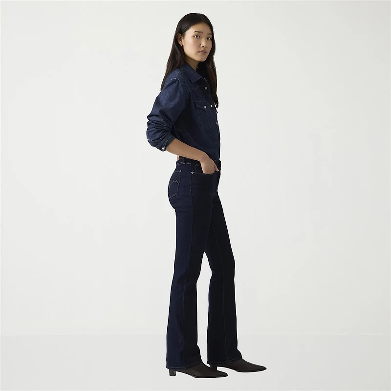 Levi's® Womens Mid Rise Classic Bootcut Jean