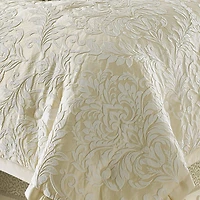 Queen Street Maddison 4-pc. Damask + Scroll Comforter Set