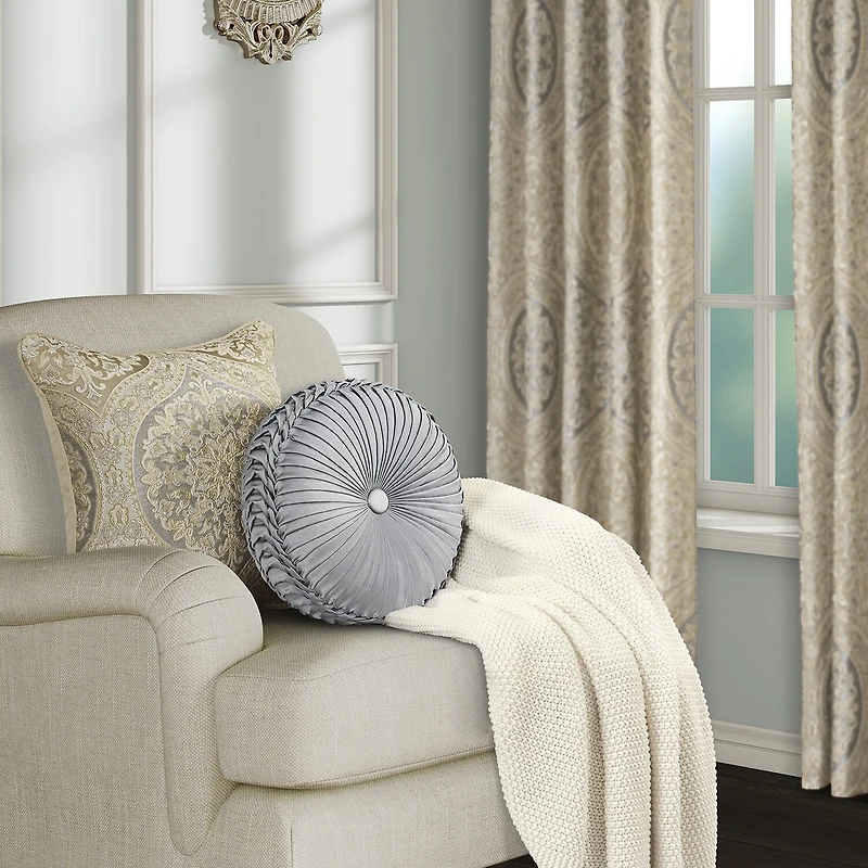 Queen Street Rinaldi 1 Pair Round Throw Pillow