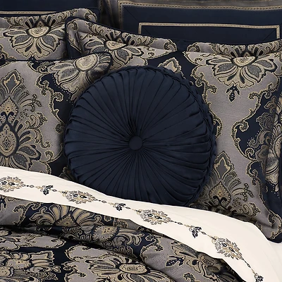Five Queens Court Briarwood 1 Pair Round Throw Pillow