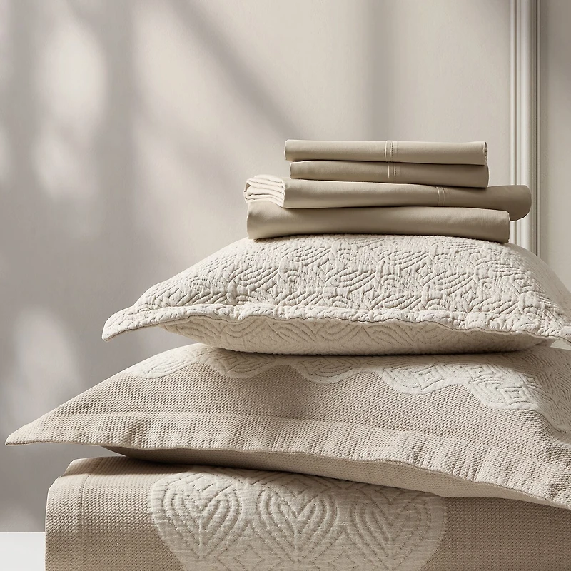 Queen Street Brighton Coverlet