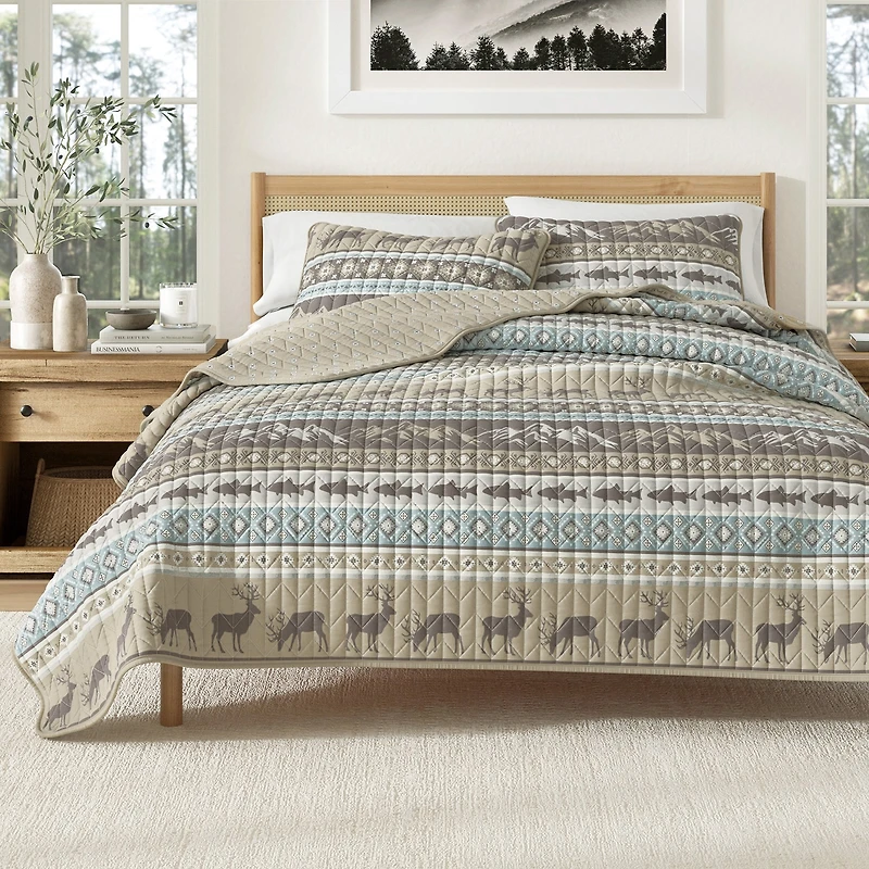 Linery Animal Stripe REVERSIBLE Quilt Set