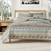 Linery Animal Stripe REVERSIBLE Quilt Set