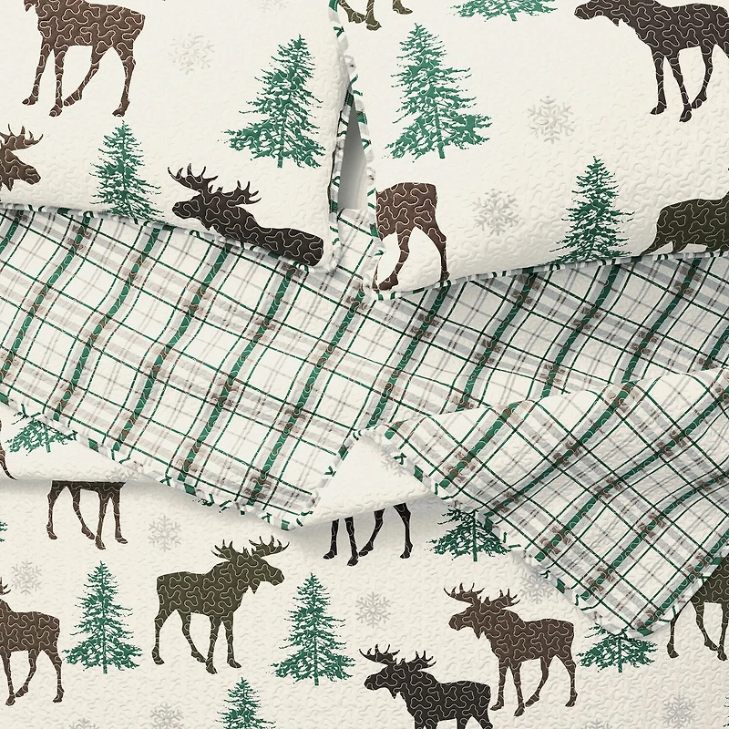 Linery Moose Trees Reversible Quilt Set