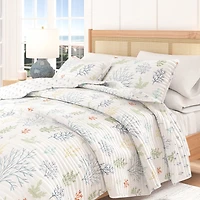 Linery Pastel Coral Pattern Reversible Quilt Set