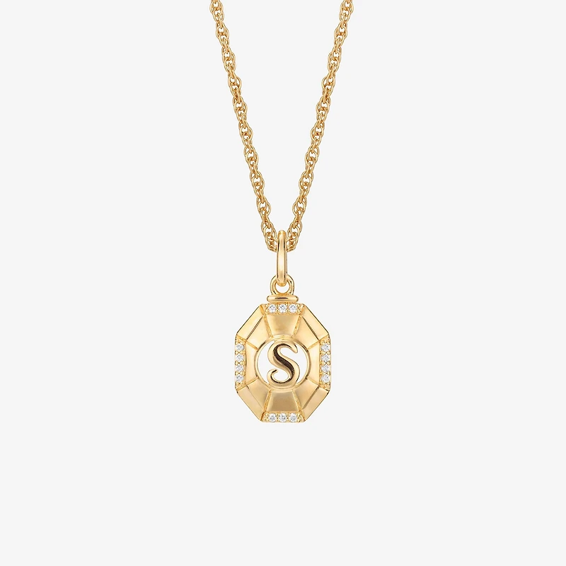 Harry Potter (F / Si2) Womens Lab Grown Diamond Accent Lab Grown White Diamond 14K Gold Over Silver 18 Inch Pendant Necklace