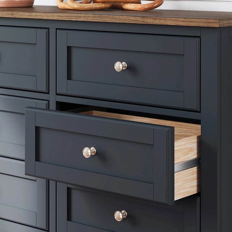 Signature Design by Ashley Lacey 6-Drawer Dresser and Mirror