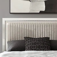 Signature Design by Ashley Rogers Upholstered Panel Bed