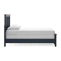 Signature Design by Ashley Lacey Panel Bed