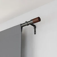 Umbra Blok 1 Curtain Rod
