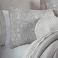 Queen Street Annie 4-pc. Damask + Scroll Comforter Set