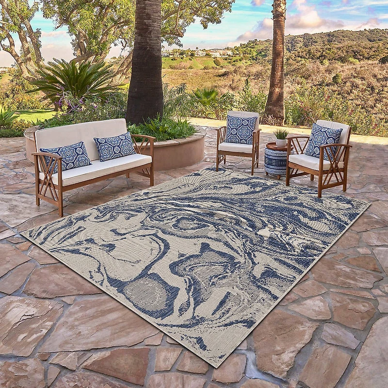Samantha Abstract Oasis Indoor Outdoor Rectangular Area Rug
