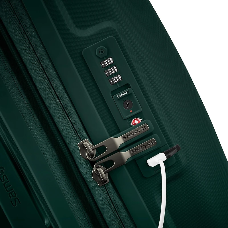 Samsonite Outline Pro 21 Inch Hardside Carry-On Spinner Luggage