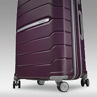 Samsonite Freeform 28 Inch Hardside Expandable Checked Spinner Luggage
